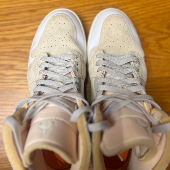 Air Jordan 1 Mid SE ‘Inside Out’ - Picture 8 of 8